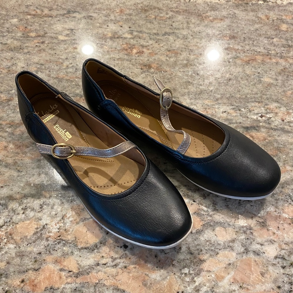 Clarks Mary Jane Shoes (worn once)